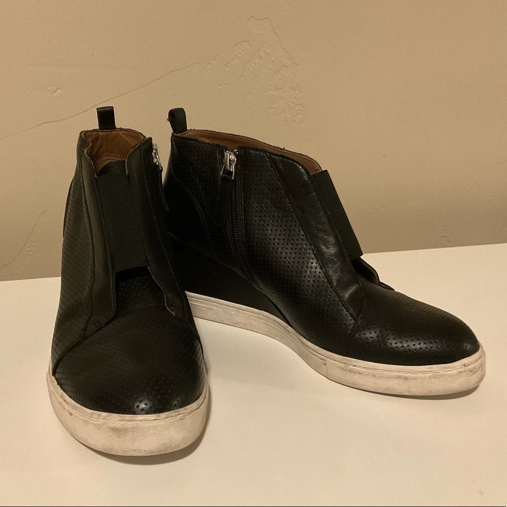 Felicia Wedge Sneaker LINEA PAOLO, 7.5